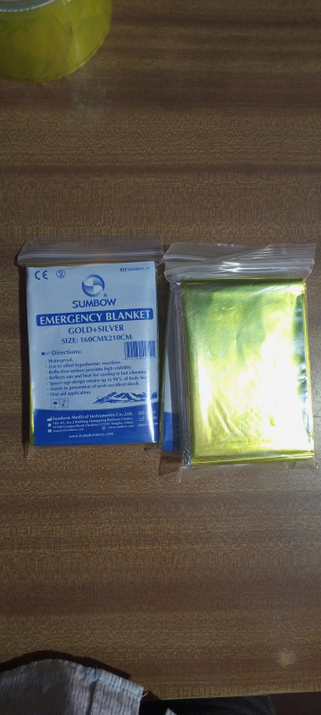 Emergency blanket