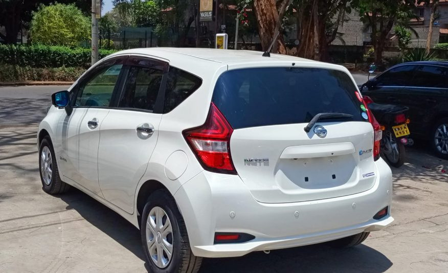 NISSAN NOT 2016