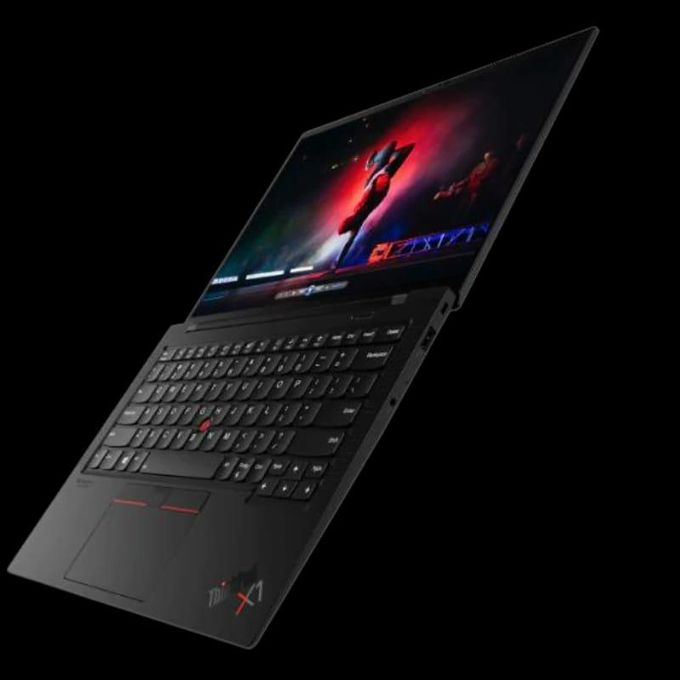 Lenovo ThinkPad X1 Carbon G5 Intel Core i5 8th Gen 8GB RAM 256GB SSD 14 Inches FHD Display